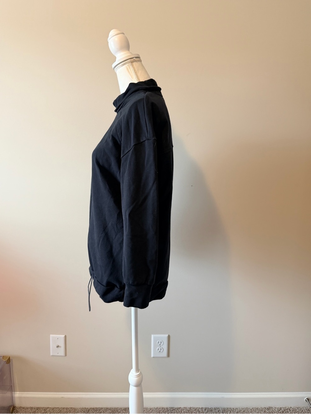 Varley Morrison high funnel neck relaxed fit Sweatshirt women's size small black - Picture 12 of 15